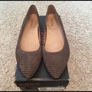 Vionic Arch Support Flats